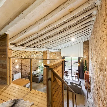 Cozy Fraga Country Escape, Cleaning Included 프라가