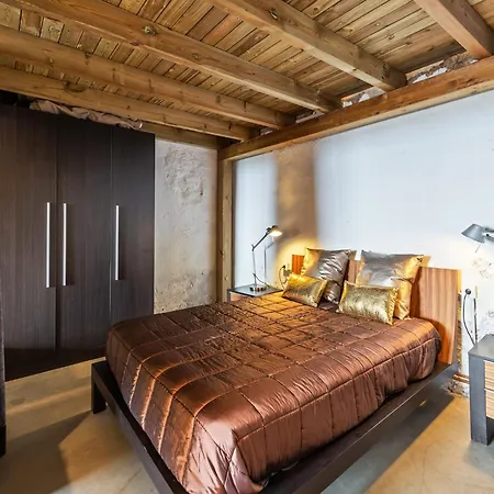 Cozy Fraga Country Escape, Cleaning Included 펜션 프라가